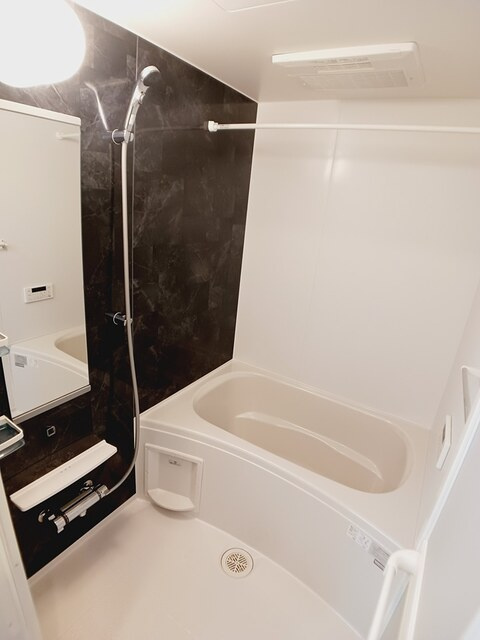 アイリス・Ⅲの浴室|バス