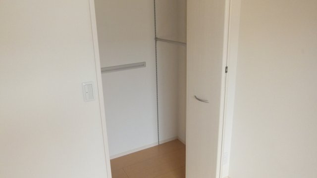 セントアンドリュースＡ棟の収納|収納も広めです。