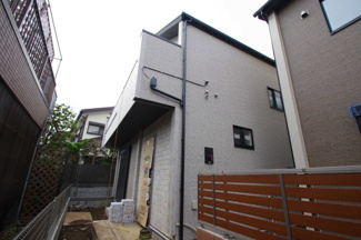 【外観】 | 【仲介手数料無料！！】八王子市上柚木　新築戸建て（全2棟）2号棟　4730万円 | 令和7年10月12日　建築中