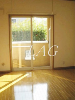 【居間・リビング】 | アルブル府中 | 洋室のお部屋です。