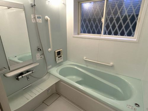 【浴室】 | 【仲介手数料０円】厚木市みはる野1丁目　中古一戸建て | 【仲介手数料０円】厚木市みはる野1丁目　中古一戸建て