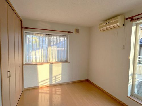 【洋室】 | 【仲介手数料０円】厚木市みはる野1丁目　中古一戸建て | 【仲介手数料０円】厚木市みはる野1丁目　中古一戸建て