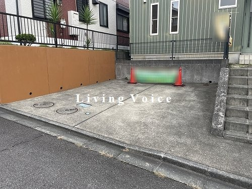 【駐車場】 | 【仲介手数料０円】厚木市みはる野1丁目　中古一戸建て | 【仲介手数料０円】厚木市みはる野1丁目　中古一戸建て