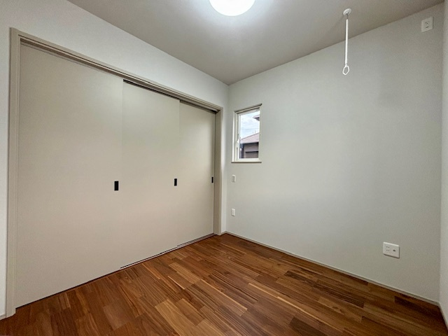 久留米市南4丁目3号地の洋室