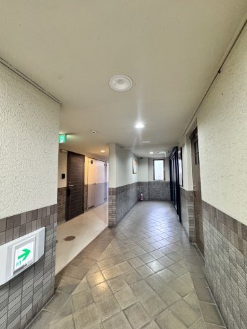 京琴館のロビー