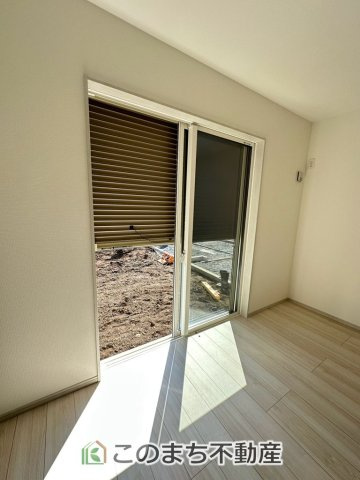 いろどりアイタウン宇都宮市野沢町23-P1　7号棟の設備|シャッター雨戸で防犯性アップ♪
