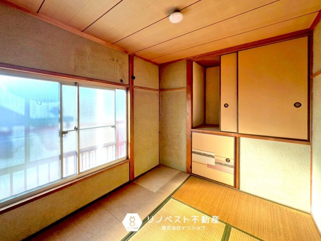 東大阪市渋川町1丁目の和室|キッチンダイニングの横には和室があり扉を開けておくと一続きの空間として使って頂けます◎