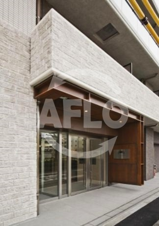 レオンコンフォート難波ブランのエントランス|レオンコンフォート難波ブラン　エントランス