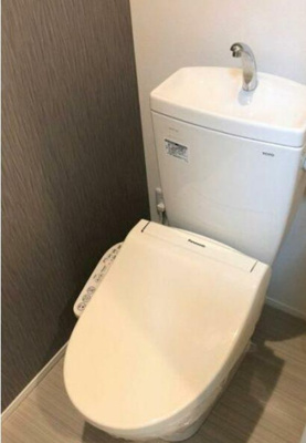 【トイレ】 | ファーストハウス北新宿 | ウォシュレット機能付きトイレ♪(同一仕様写真）