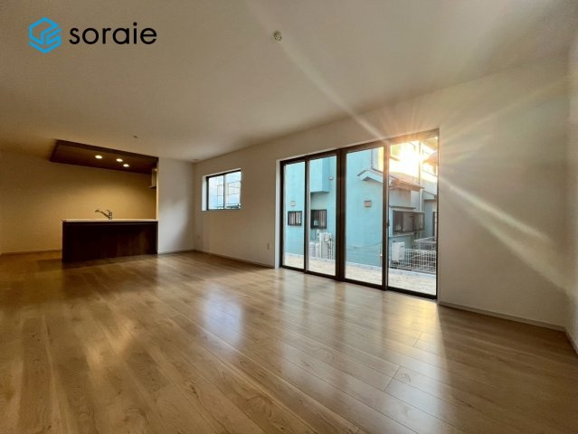 入間市豊岡1期　新築戸建ての居間・リビング|2/1撮影