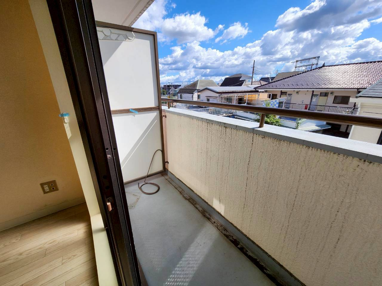 スカイコート高砂第2のバルコニー