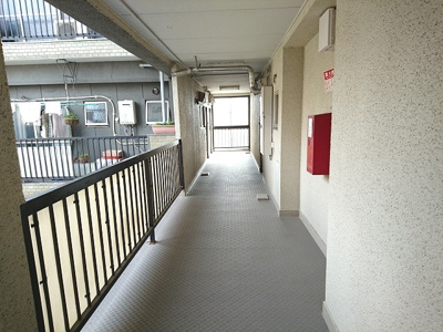 【その他共用部分】 | 三賀マンション | 共用廊下です