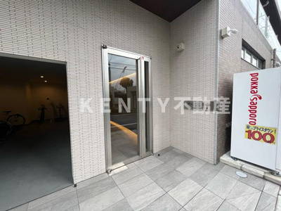 【エントランス】 | グランシルバ大森 | 落ち着いたエントランスです