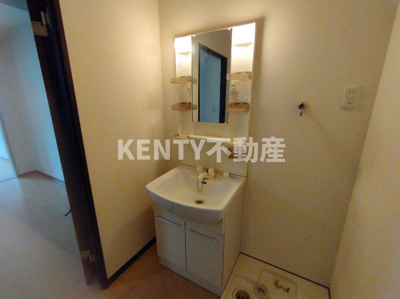 【独立洗面台】 | 正栄プラザビル | 独立洗面台です