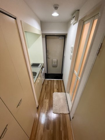 パークビレッジ　の玄関