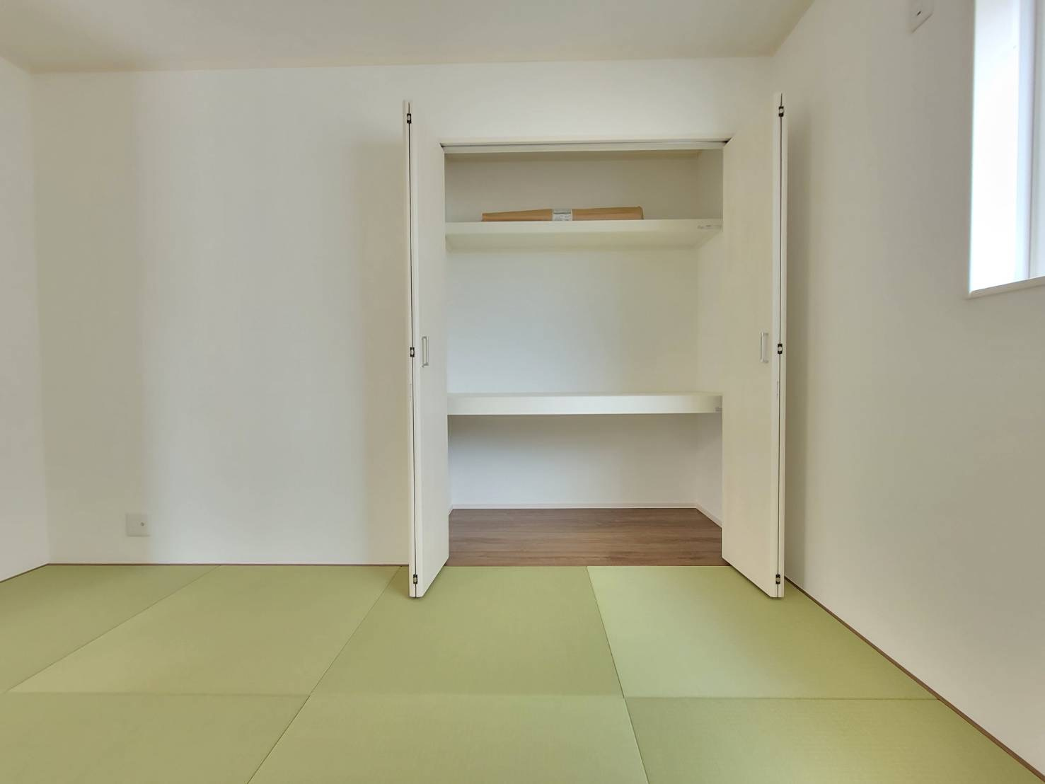 坂東市辺田　全3邸の和室|〇１号棟　和室　6帖〇
急な来客やお泊りに来られた方へのお部屋としても使えます。
2025年10月撮影