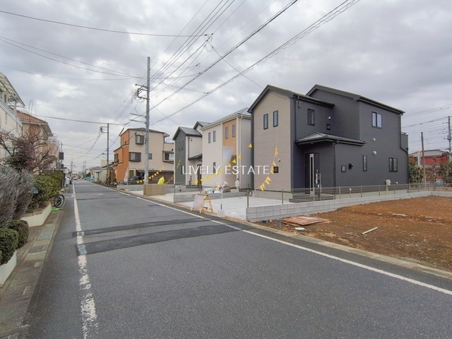 草加市清門2丁目 新築分譲住宅 全5棟 B号棟の前面道路含む現地写真