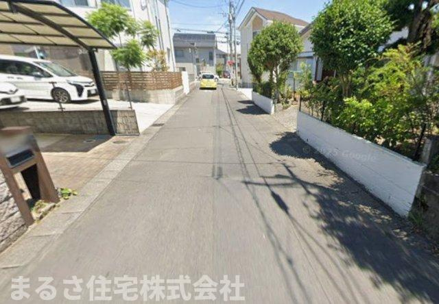 吉村町寺ノ前　売地の前面道路含む現地写真