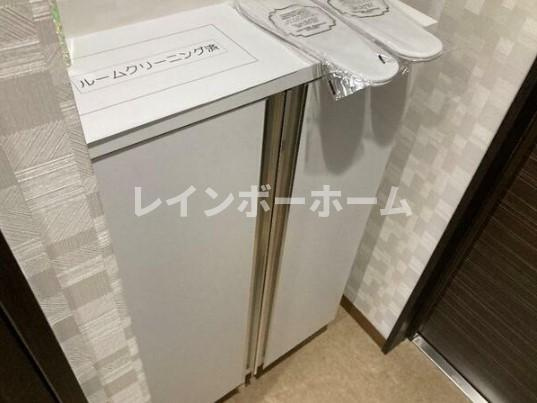 アーバンコート浦和の玄関