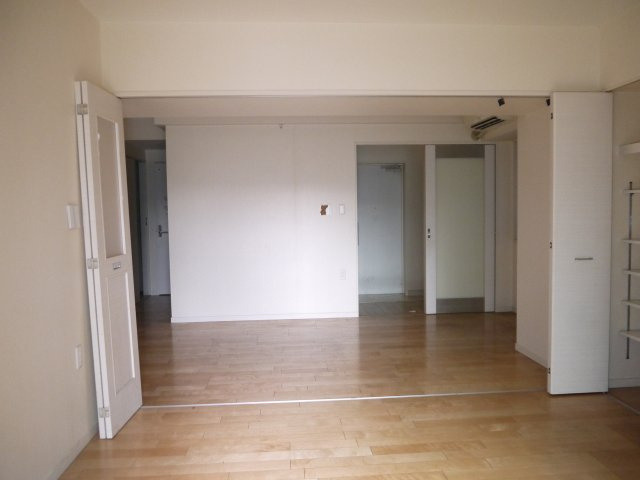 【洋室】 | アール・ケープラザ横濱Ⅵ