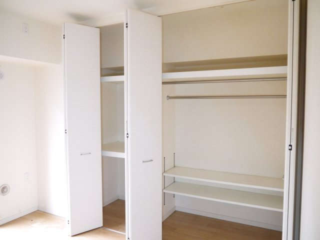 【収納】 | アール・ケープラザ横濱Ⅵ