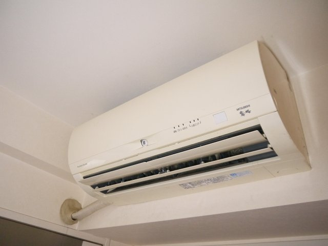 【冷暖房・空調設備】 | アール・ケープラザ横濱Ⅵ | エアコン完備となります。