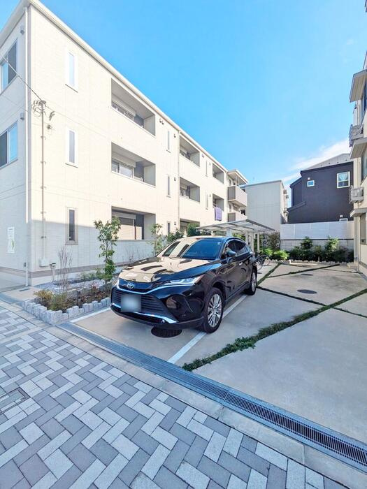 セジュール西台４の駐車場