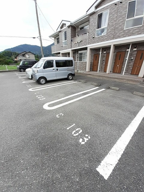 ビサイド・ハイウェイ　Ｃの駐車場|駐車場