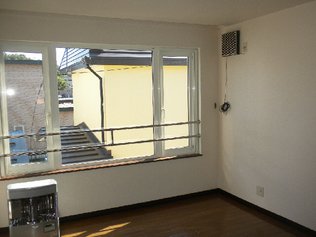 ヴィラージュ早苗の居間・リビング