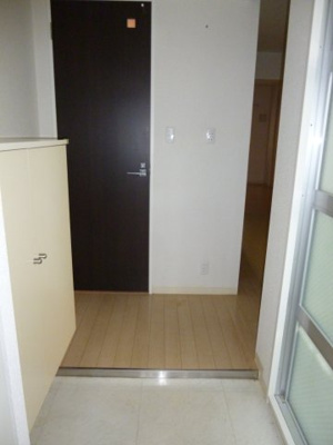 【玄関】 | ラスパティオ | ラスパティオ　１０２号室