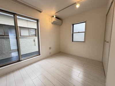 【洋室】 | Infoglia Clair