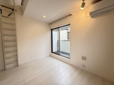 【洋室】 | Infoglia Clair