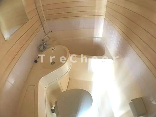 高野ビルの浴室