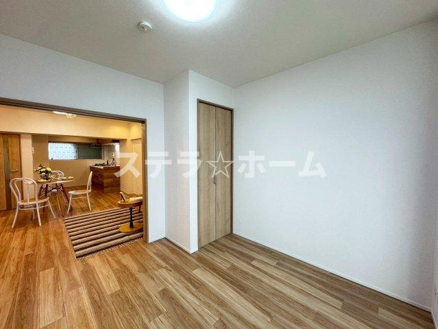 メガロコープ茨木の洋室|スタンダードな洋室です