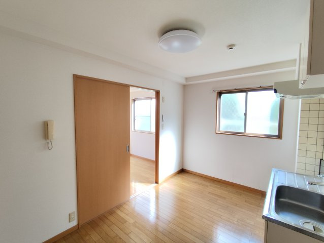 モンフレールの居間・リビング