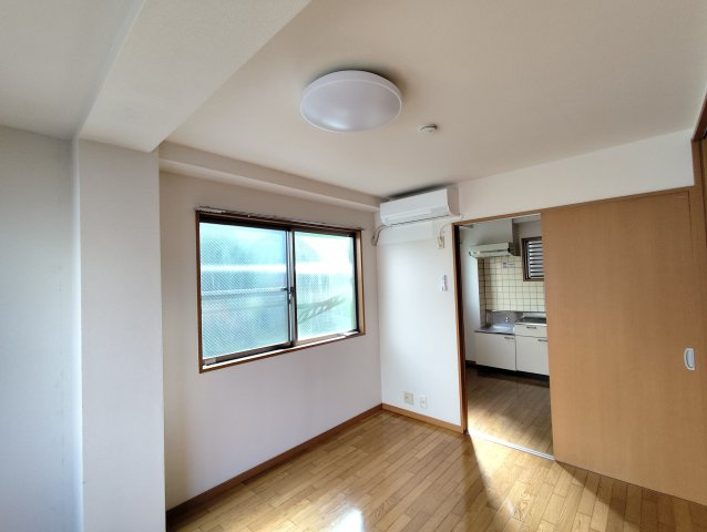 モンフレールの居間・リビング