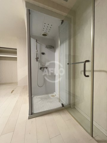 ルラーシェNambaの浴室|ルラーシェ難波　シャワールーム