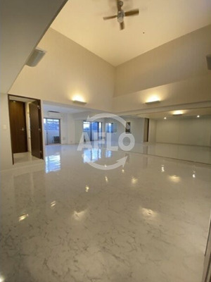 ルラーシェNambaの居間・リビング|ルラーシェ難波　リビング