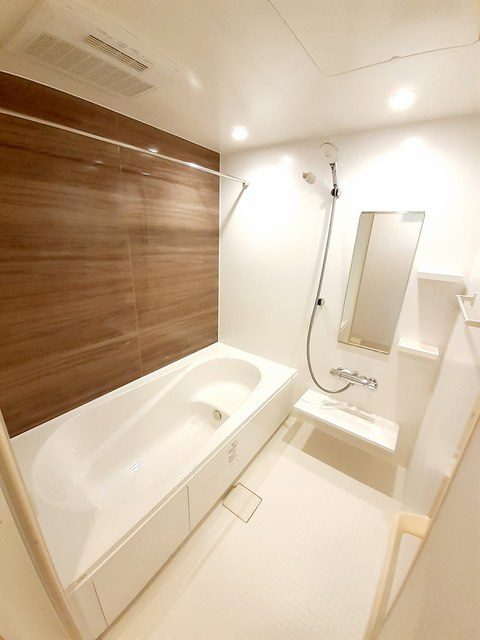 メゾンブローテ　Ｉの浴室|バス