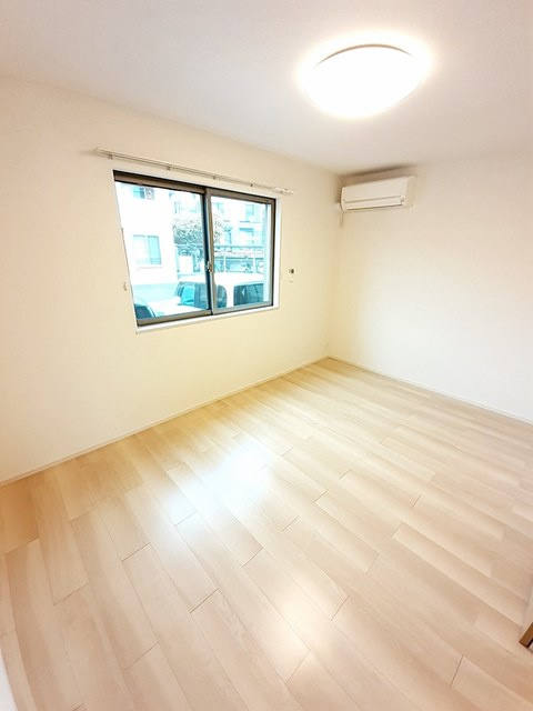 メゾンブローテ　Ｉの居間・リビング|その他部屋・スペース