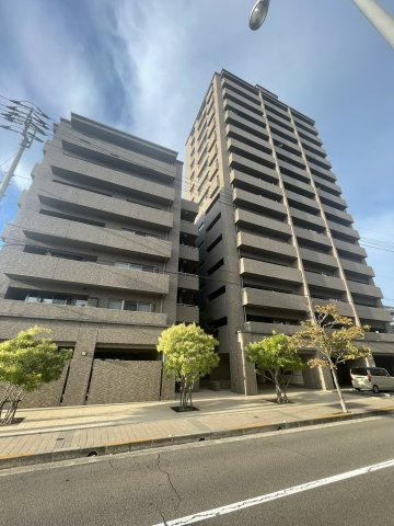 ロイヤルガーデンサンポート高松