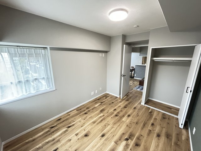 エルタウン学園Ⅰ　101号棟の洋室