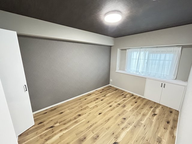 エルタウン学園Ⅰ　101号棟の洋室