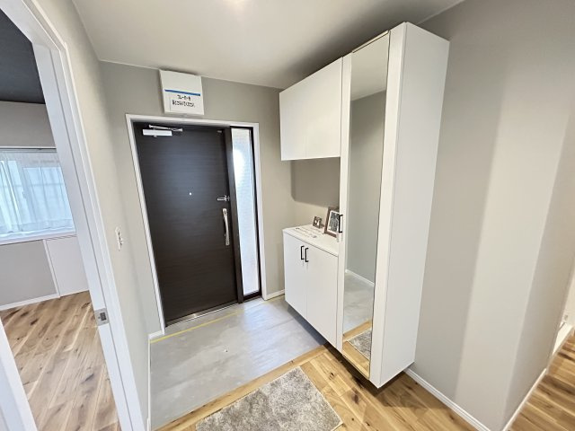 エルタウン学園Ⅰ　101号棟の玄関