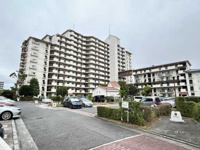 エルタウン学園Ⅰ　101号棟の外観