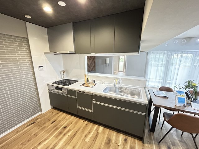 エルタウン学園Ⅰ　101号棟のキッチン