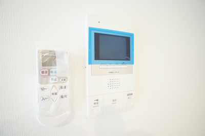 【セキュリティ】 | レミオ五番館 | モニタ付きインターホンで安心♪