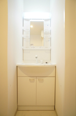 【洗面所】 | レミオ五番館 | 人気の独立洗面台付き♪