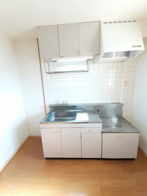 【キッチン】 | プラスパーハイツＢ | 使いやすいキッチンです