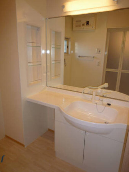 【洗面所】 | テラスグレイス | 大型洗面化粧台(同タイプ)